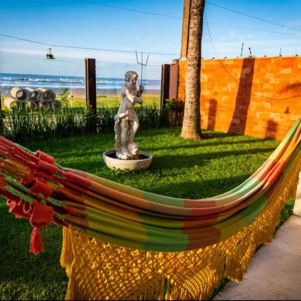 Mar Egeu Arte & Pouso, hotel en Peruíbe