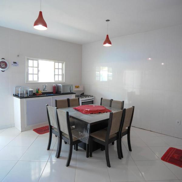 Casa confortavel com WiFi, piscina e churrasqueira - Foto 5