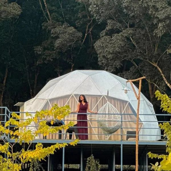 Wildglamps Athirappilly, hotel di Athirappilly