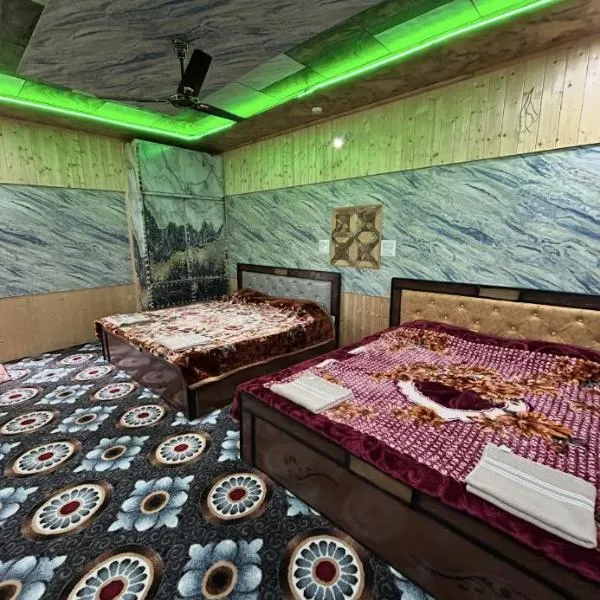 Hotel sea face, hotel i Srinagar