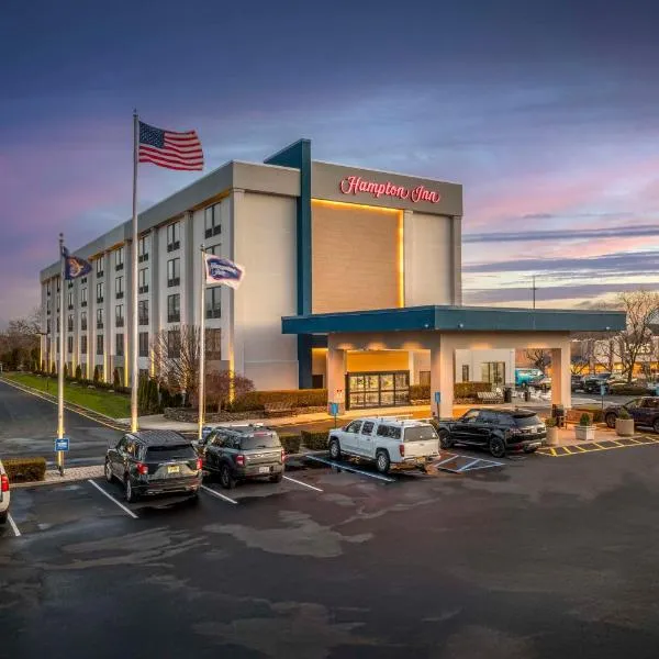 Hampton Inn Long Island/Commack, hotel v destinaci Commack