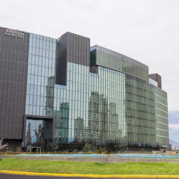 Hilton Garden Inn Iquique, hotel v destinaci Iquique