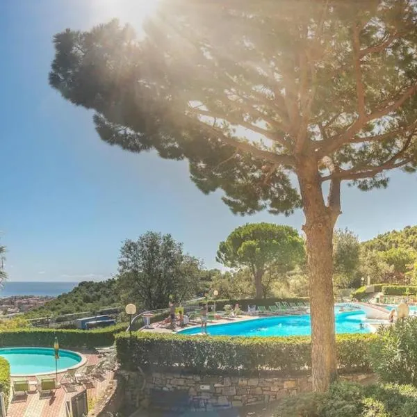 Villaggio Colombo NUOVA GESTIONE, hotel in Marina dʼAndora