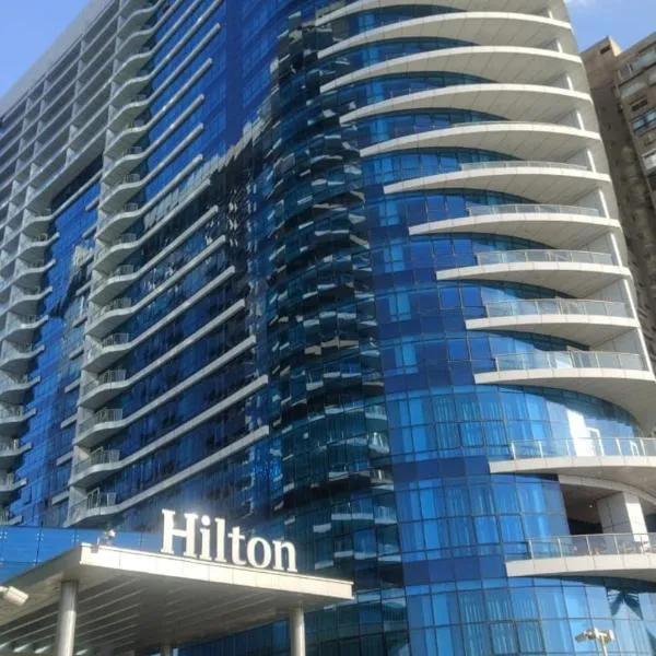 Hotel APT in Hilton 2ROOM with Full Nile View, hotel in Cairo