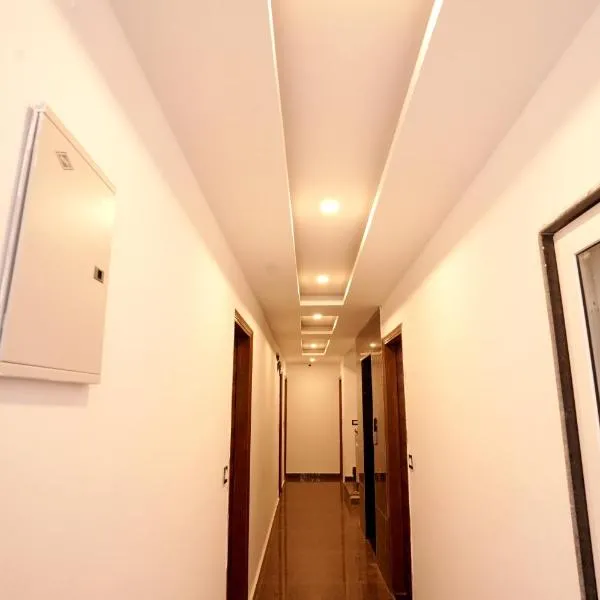 Hotel Silver Inn by Pentaura- Tapovan Rishikesh photo 2