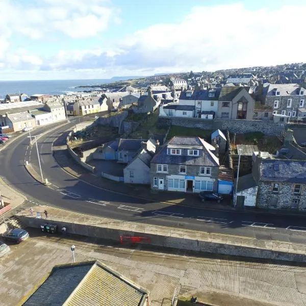 Coasters Holiday Flats, hotel v destinaci Macduff