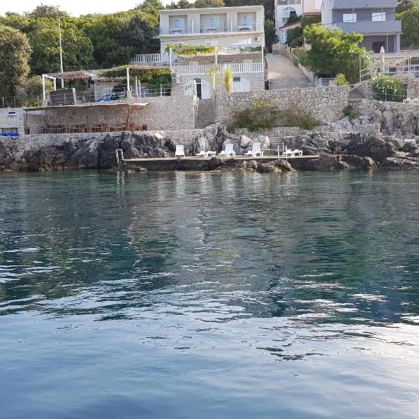 Villa Feral, hotel in Molunat