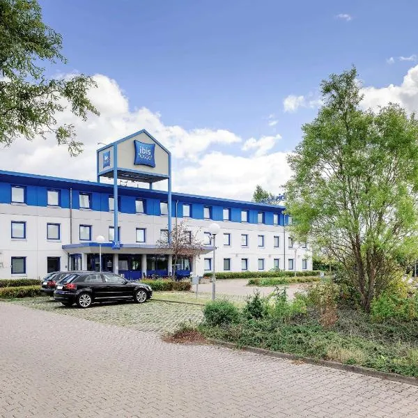 CREO Halle Peissen, hotel v destinaci Peißen