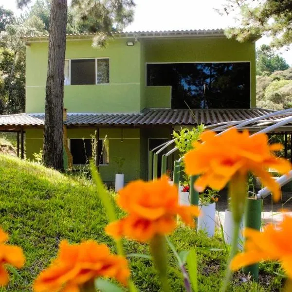 Casa de Campo Sol & Luz, hotell sihtkohas Campina Grande do Sul