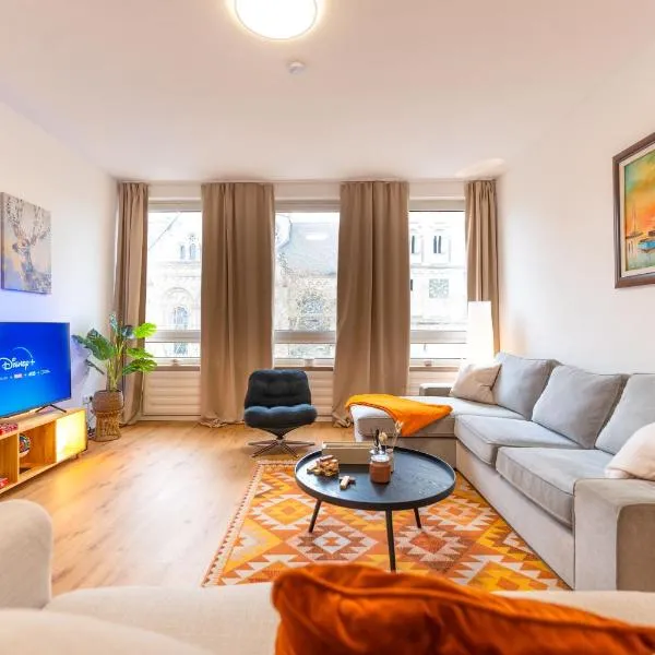 Church View Charming Apartment in the heart of Koblenz, hotel sa Koblenz