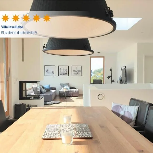 Ferienhaus Inselliebe mit Sauna, хотел в Цемпин