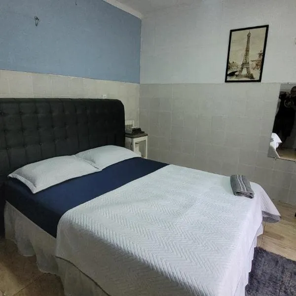 Kitnet 17c, hotel in São Luís