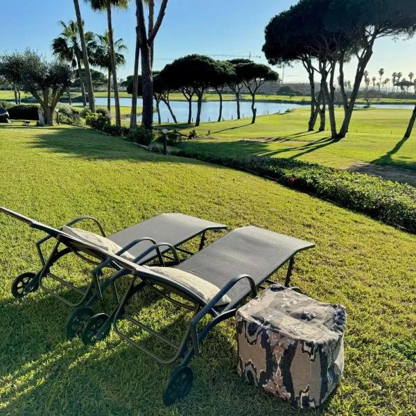 Apto Lujo Exclusivo vistas Golf y Mar, hotel v destinaci Novo Sancti Petri