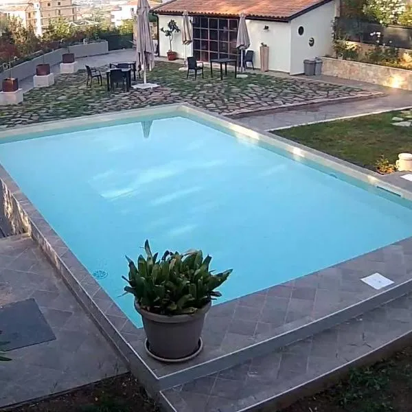 Borgo Nicoletta Case per le vacanze, hotel in Filandari