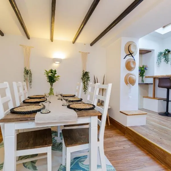 River House Cornish Retreat, hotel in Calstock