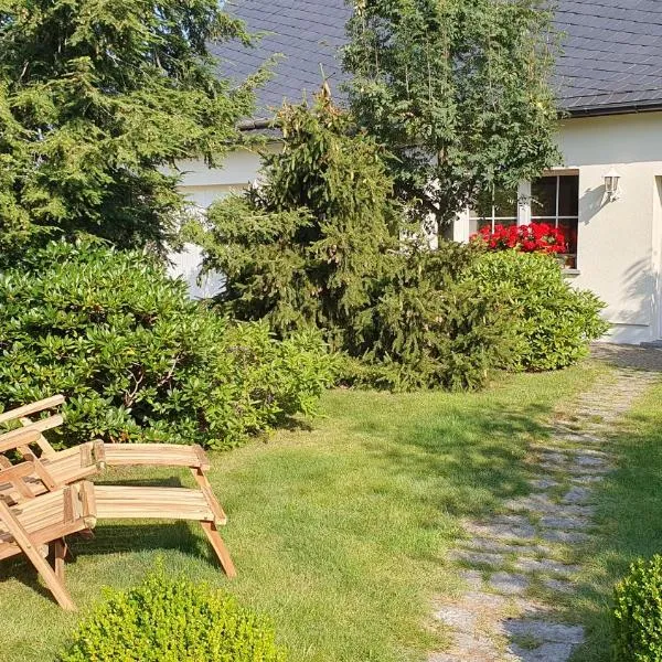 Ferienhaus Hummel-Nest, hotel v destinaci Laußnitz