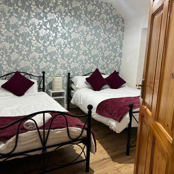 Cosy 5 Bedroom Central Birmingham, hotel v Birminghamu