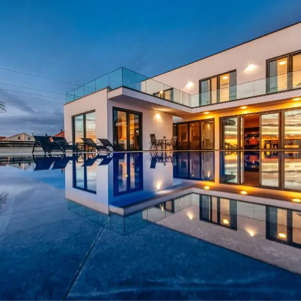 Villa Stressless, hótel í Smoković