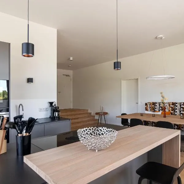 Kalifornien में, होटल Ferienwohnung Gartenlounge Schönberg - Kalifornien