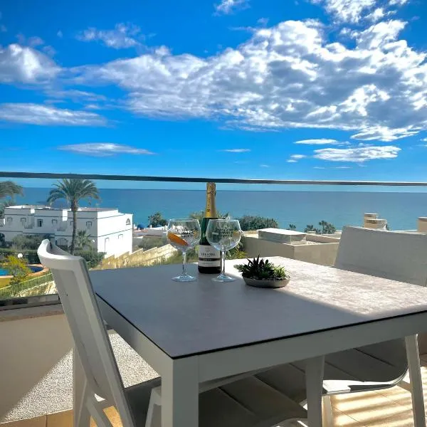 New Penthouse Beach Apartment Mojacar Playa, hotel en Mojácar