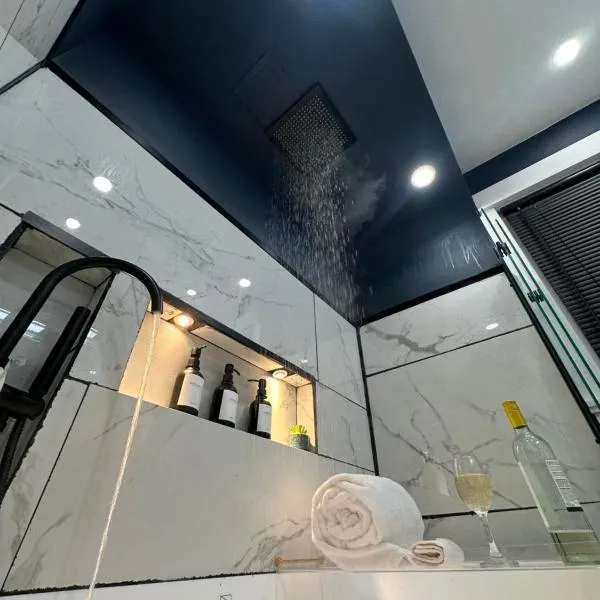 Spa Retreat, hotel in Detroit