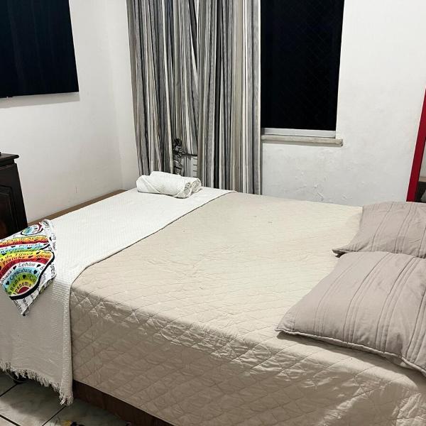 Quarto de Casal em Apto no Centro - só o quarto de casal - apto compartilhado