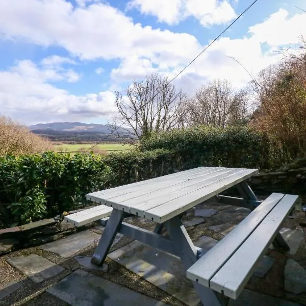 Osprey Cottage, hotel in Porthmadog