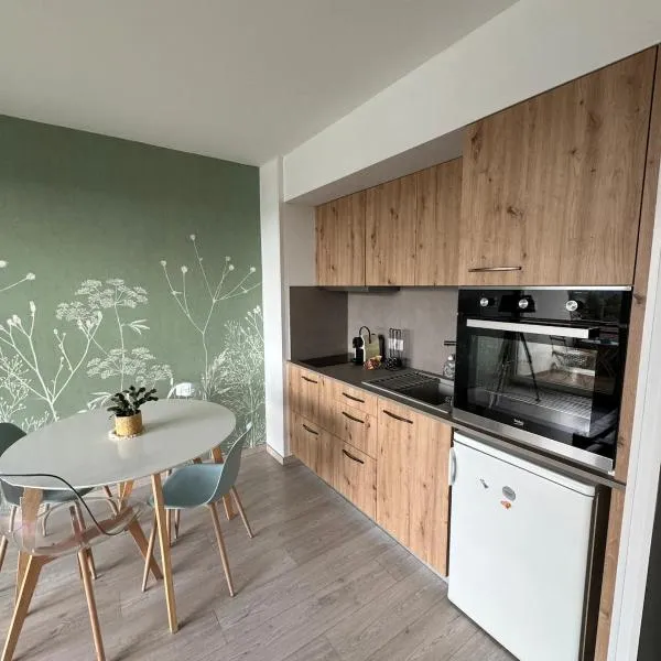 Le studio du lac Saint-Point, hotel v destinaci Malbuisson