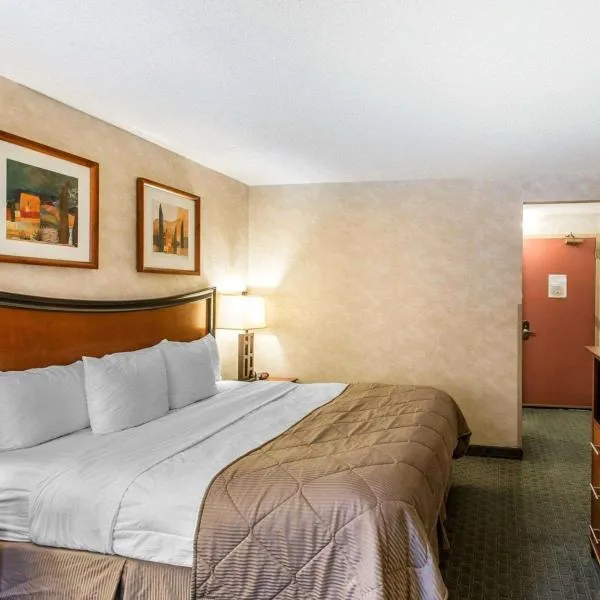 Quality Inn and Conference Center Greeley Downtown, hotel v destinaci Greeley