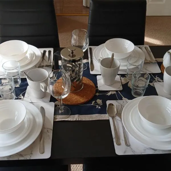 Ipswich Town 3 Bed House، فندق في Copdock