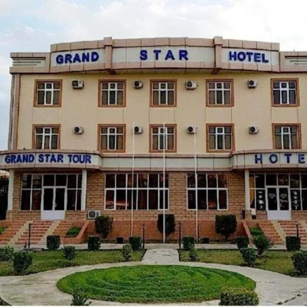GRAND STAR HOTEL, ξενοδοχείο στο Qarshi