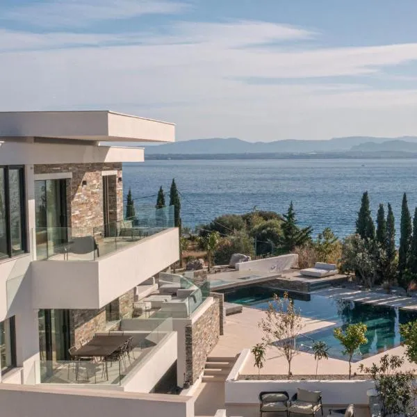 Elia Cove Luxury Villas & Residences, hotel in Korinthos