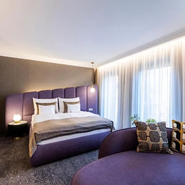 Riva Prestige Hotel – hotel w Segedynie