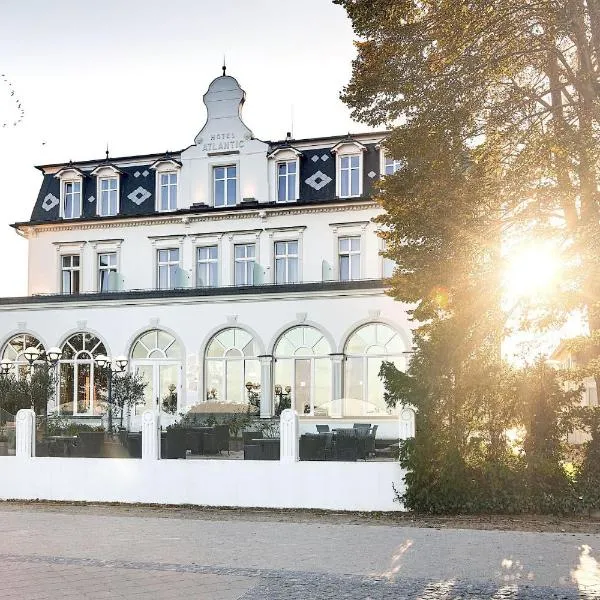 SEETELHOTEL Strandhotel Atlantic das Boutiquehotel am Meer, hotel v destinaci Bansin
