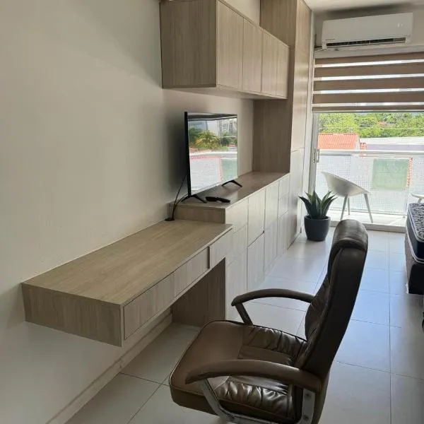 ZONA VIP comodo APARTAMENTO FAMILIAR CON BALCON y hermosa vista a la calle, canal isuto zona equipetrol, hotel v destinaci Santa Cruz de la Sierra