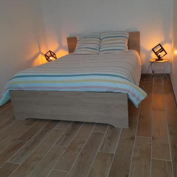 Agréable maison à Antheuil Portes, hotel Antheuil-Portes városában