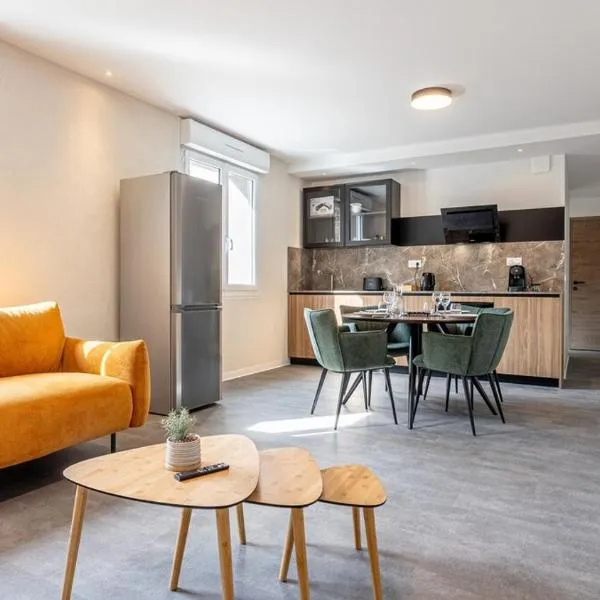 Le Dauphiné 7 Allevard、アルバールのホテル