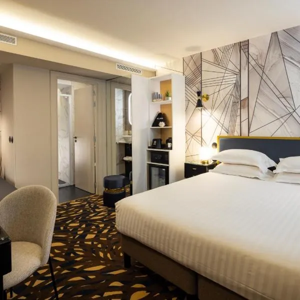 فندق مونديال، فندق في باريس
