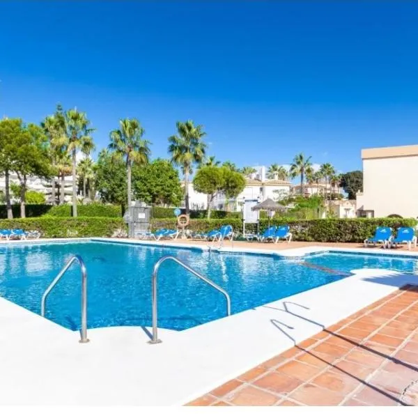 Chalet with Sea Views, hotel en Fuengirola