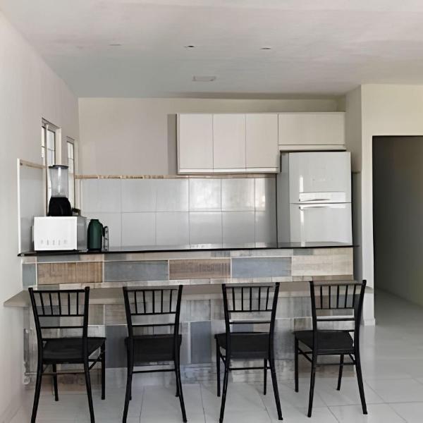 Até 10 pessoas, próx. ao shopping, ar condicionado, garagem apt A