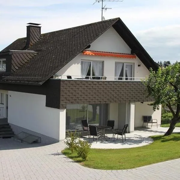 Ferienwohnung Wicker, hotel v destinaci Attendorn
