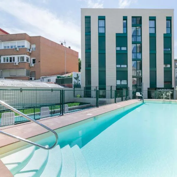 Aurora Stays by Charming - Parking gratis, Piscina, hotel in Madrid