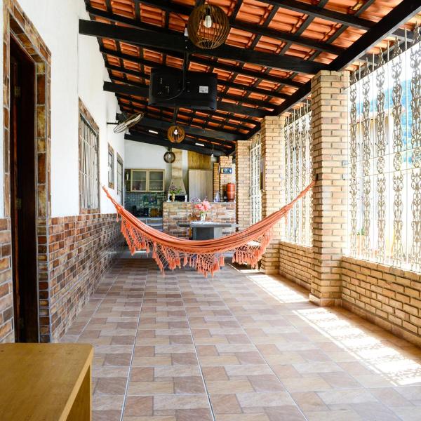 Casa perto das principais praias c WiFi e churrasq