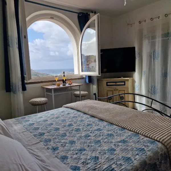 Giulia Suite Sea View, hotel v destinaci Santa Teresa Gallura