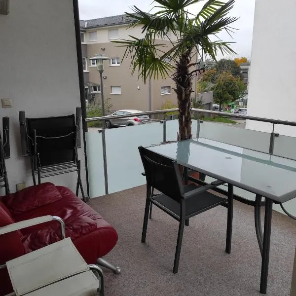 Stadtapartment mit Balkon, hotel v destinaci Bad Säckingen