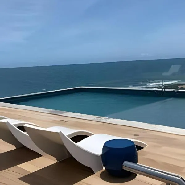 Apartamento no 9º Andar com Vista Privilegiada para o Mar, hotel en Salvador