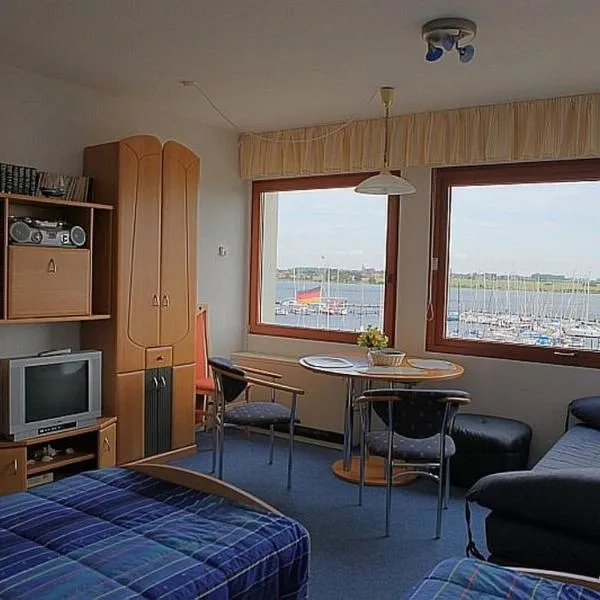 FW Knütel Nr 52, hotel in Burgtiefe auf Fehmarn 