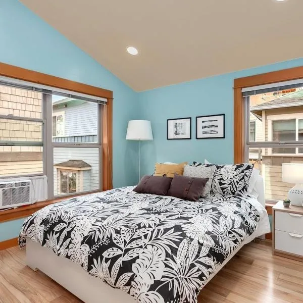 Modern Townhouse near DT Seattle & Stadium Parking, hotel i Seattle