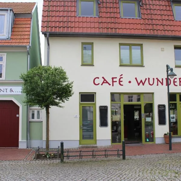 Schwalbennest am Café Wunder Bar, hotel en Bad Sülze