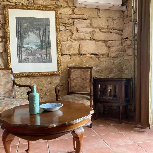 Chateau Camp del Saltre Prayssac, hotel in Prayssac
